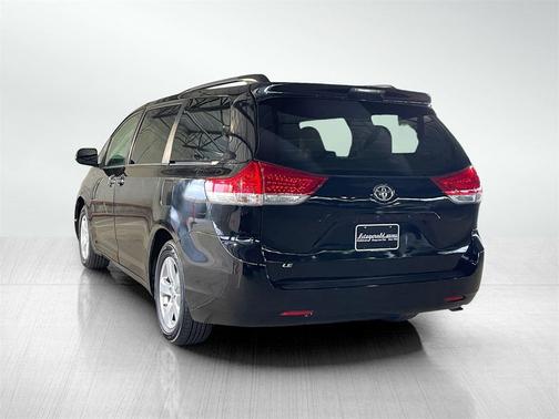 2014 Toyota Sienna LE