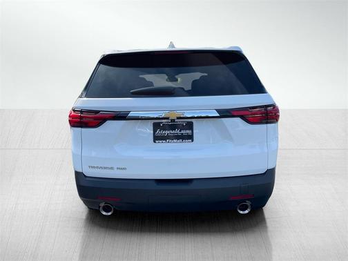 2022 Chevrolet Traverse LS