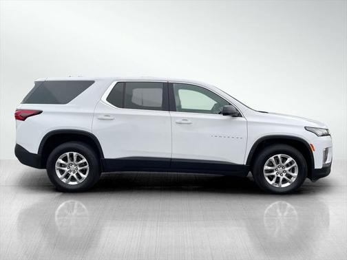 2022 Chevrolet Traverse LS