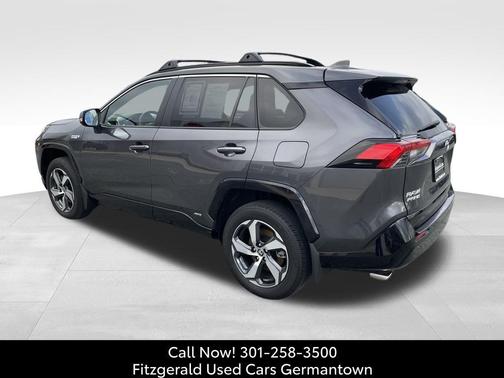 2024 Toyota RAV4 Prime SE