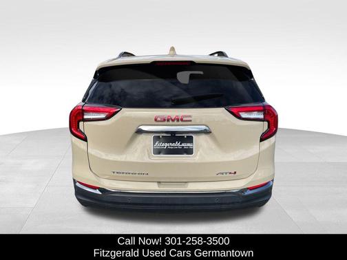 2022 GMC Terrain AWD AT4