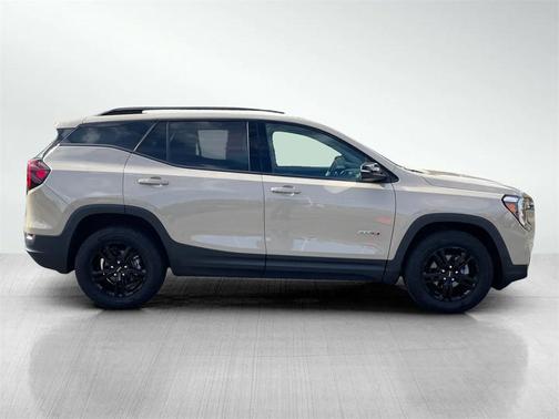 2022 GMC Terrain AWD AT4