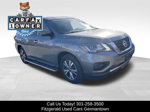 2019 Nissan Pathfinder S