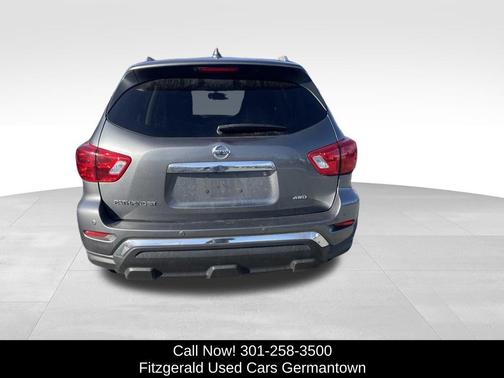 2019 Nissan Pathfinder S