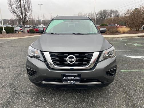 2019 Nissan Pathfinder S