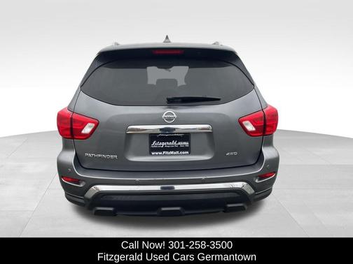 2019 Nissan Pathfinder S