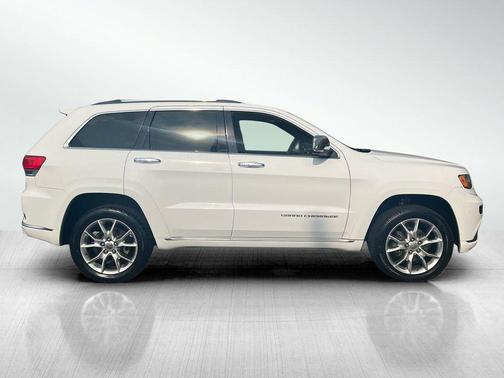 2016 Jeep Grand Cherokee Summit