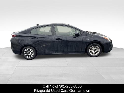 2017 Toyota Prius Two