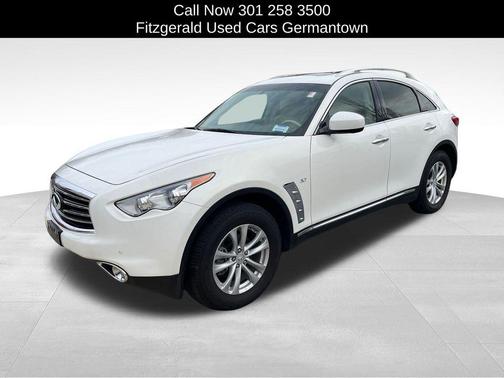 2015 INFINITI QX70 Base