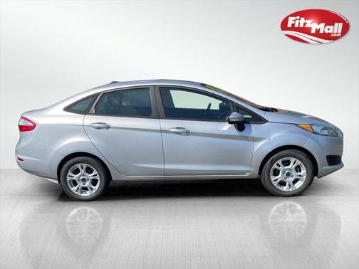 2016 Ford Fiesta SE
