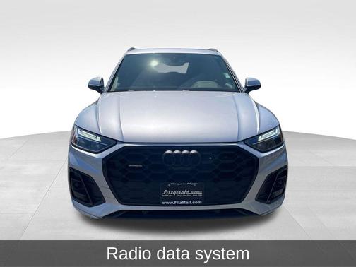 2022 Audi Q5 45 S line Premium Plus