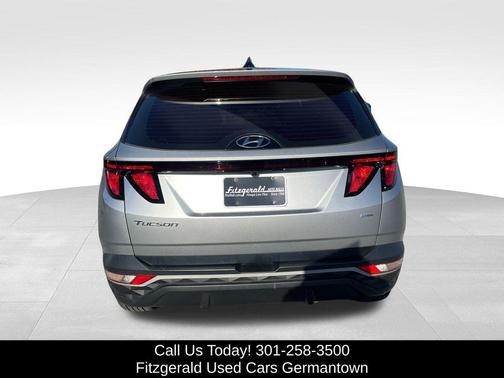 2024 Hyundai TUCSON SE