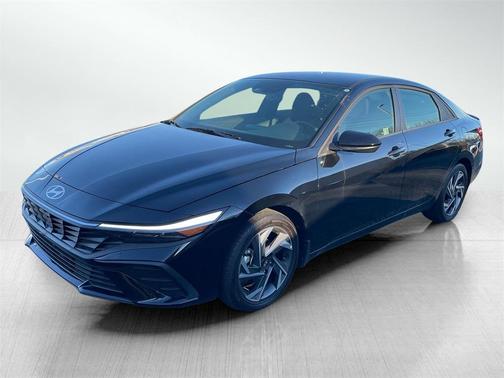 2025 Hyundai ELANTRA Sport