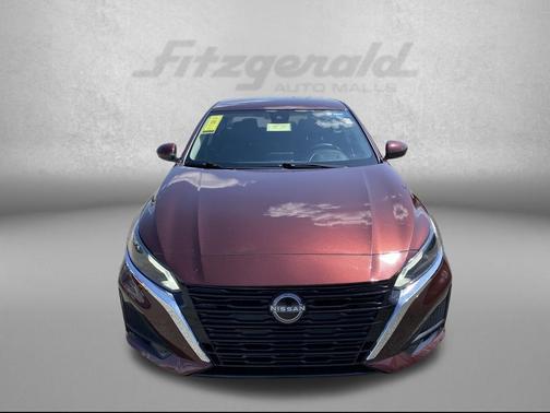 Garnet Pearl Metallic 2023 Nissan Altima 2.5 SV