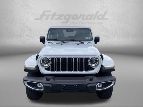 2025 Jeep Wrangler 4-Door Sahara 4x4