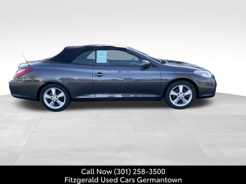 2008 Toyota Camry Solara SE