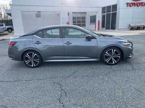 2021 Nissan Sentra SR