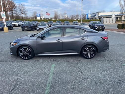 2021 Nissan Sentra SR