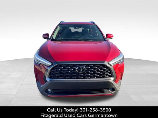 2023 Toyota Corolla Cross XLE
