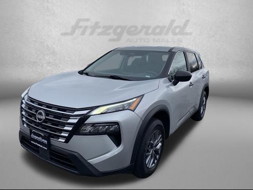 Brilliant Silver Metallic 2024 Nissan Rogue S