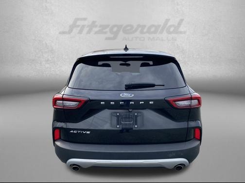 AGATE BLACK METALLIC 2024 Ford Escape Active