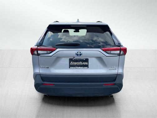 2024 Toyota RAV4 Hybrid LE