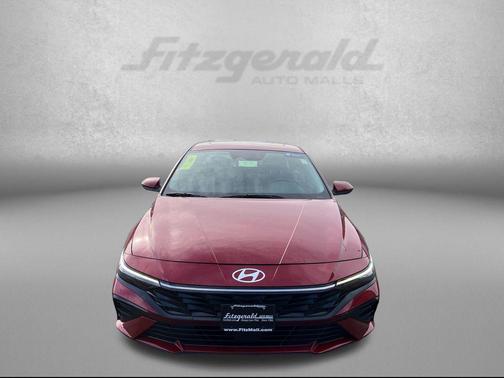 Ultimate Red 2025 Hyundai ELANTRA SEL