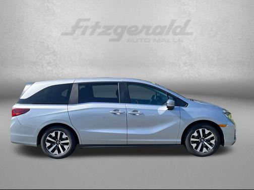 Blue 2025 Honda Odyssey EX-L