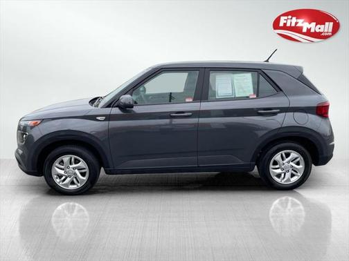 2024 Hyundai VENUE SE