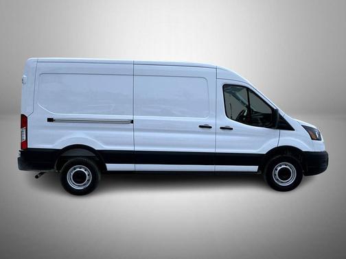 Oxford White 2026 Ford Transit-250 Base