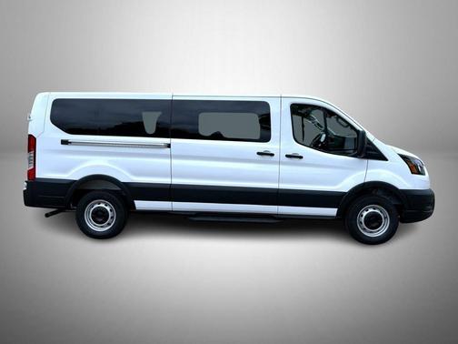 2025 Ford Transit-350 XL