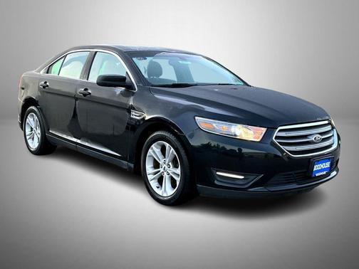 2014 Ford Taurus SEL