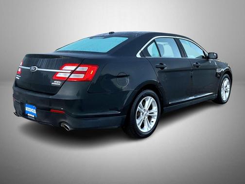 2014 Ford Taurus SEL