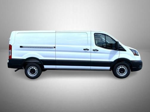 Oxford White 2026 Ford Transit-250 Base