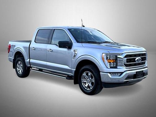 Iconic Silver Metallic 2023 Ford F-150 XLT