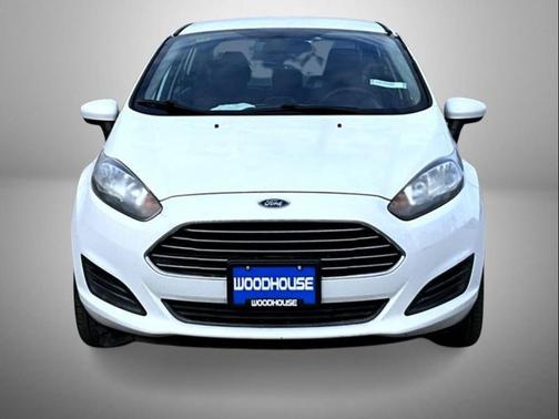 Oxford White 2014 Ford Fiesta S