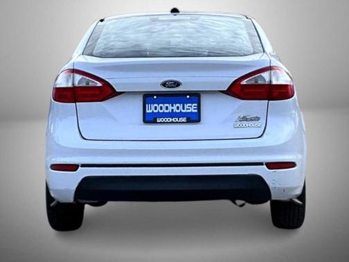 Oxford White 2014 Ford Fiesta S