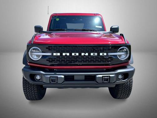 Ruby Red Metallic Tinted Clearcoat 2026 Ford Bronco Badlands