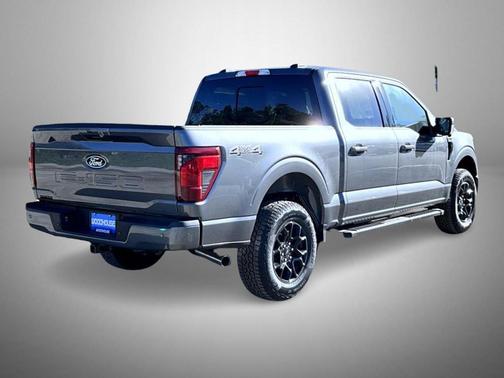 Carbonized Gray Metallic 2026 Ford F-150 XLT