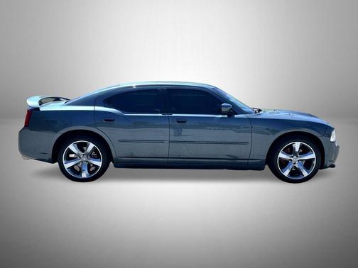 Green 2006 Dodge Charger R/T