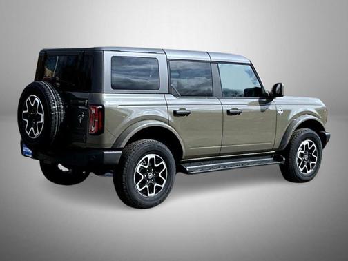 Marsh Gray 2026 Ford Bronco Outer Banks