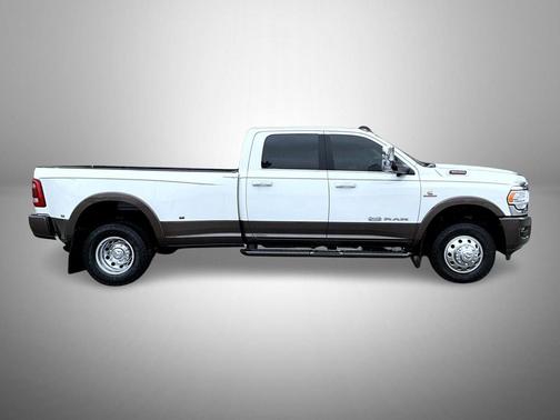 Pearl White 2022 RAM 3500 Longhorn