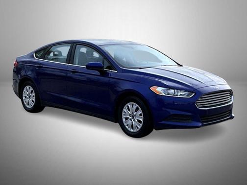 2014 Ford Fusion S