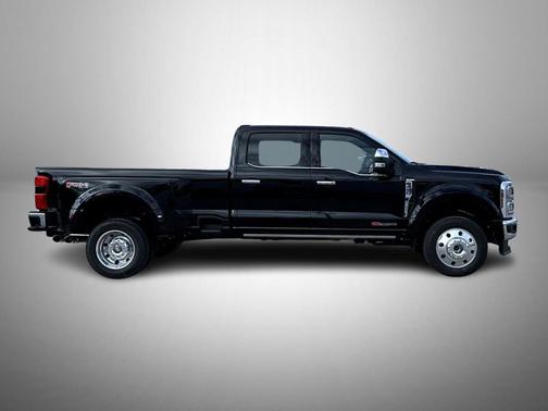 2026 Ford F-450 King Ranch