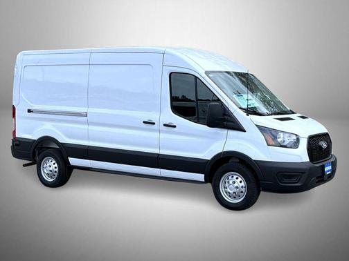 Oxford White 2026 Ford Transit-250 Base
