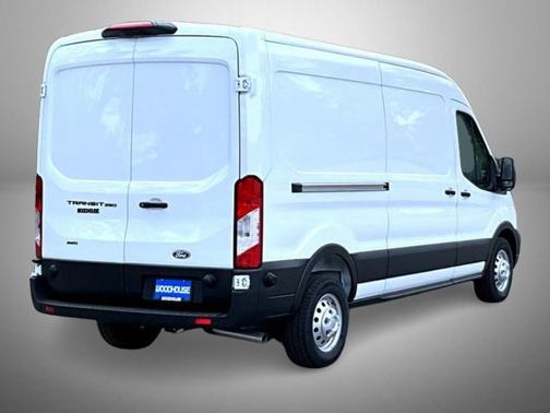 Oxford White 2026 Ford Transit-250 Base
