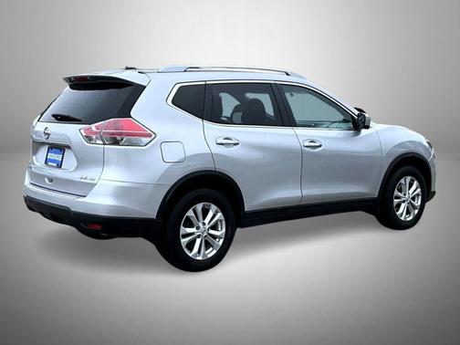 Brilliant Silver 2015 Nissan Rogue SV