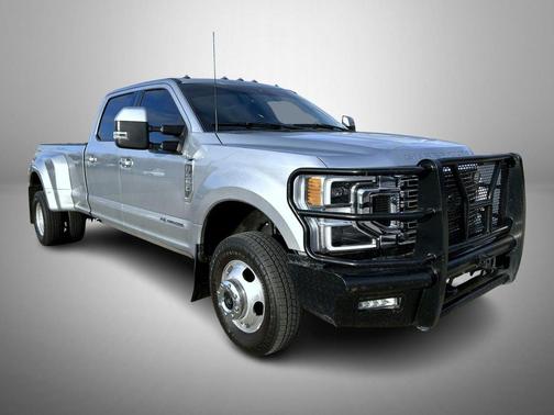 2022 Ford F-350 Lariat