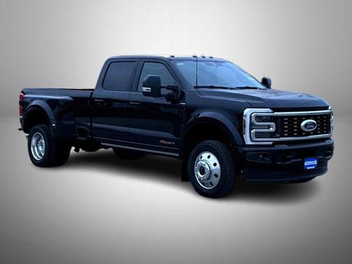 2026 Ford F-450 Platinum