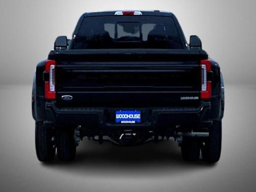 2026 Ford F-450 Platinum